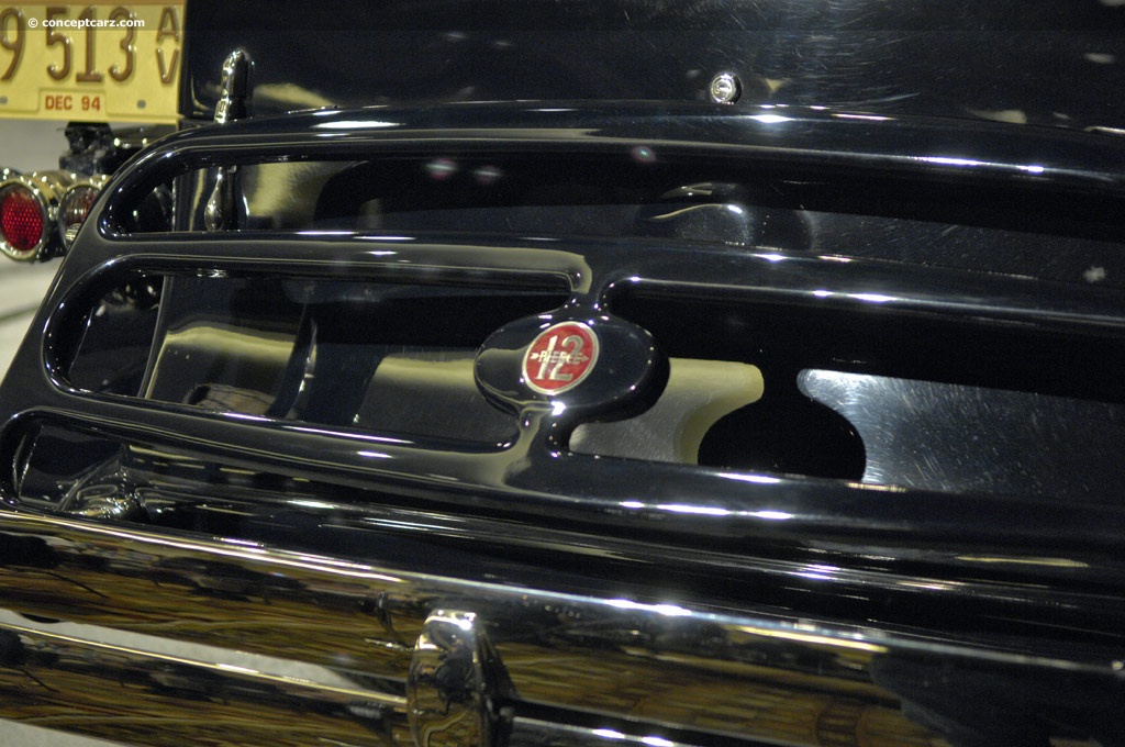 1933 Pierce-Arrow Model 1242 Twelve